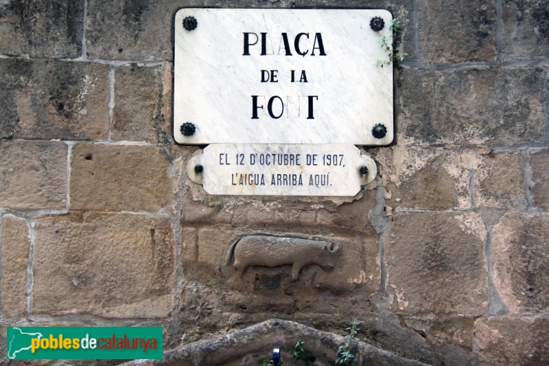 Torà - Font de la Vila (Foto: Albert Esteves, 2015) Torà - Font de la Vila