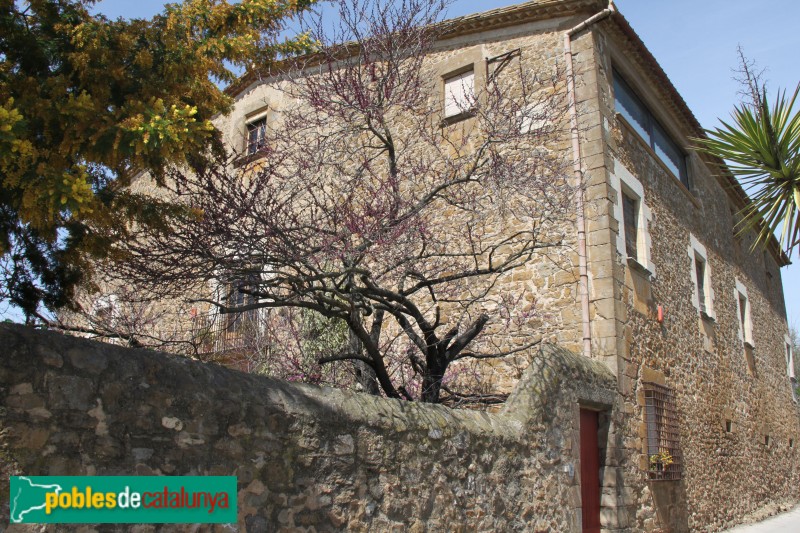 Parlavà - Cal Corder (Foto: Albert Esteves, 2015) Parlavà - Cal Corder