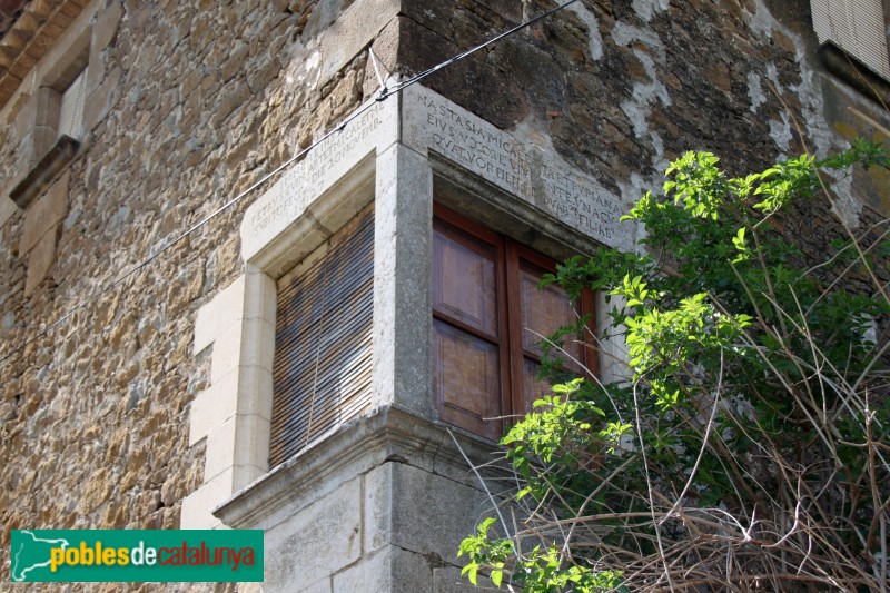 Parlavà - Cal Corder (Foto: Albert Esteves, 2015) Parlavà - Cal Corder