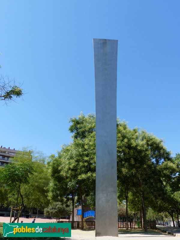 Barcelona - Escultura de la plaça Moragues (Foto: Graciel·la Vidal, 2015) Barcelona - Escultura de la plaça Moragues