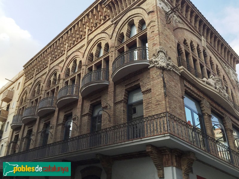 Barcelona - Cooperativa la Fraternitat (Foto: Albert Esteves, 2015) Barcelona - Cooperativa la Fraternitat