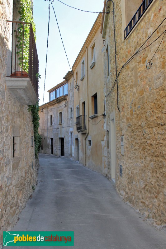 Ullà - Carrer Jeroni Pujol (Foto: Albert Esteves, 2015) Ullà - Carrer Jeroni Pujol