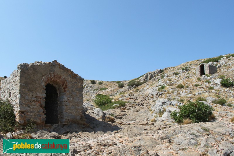 Torroella de Montgrí - Capelles, camí del Castell (Foto: Albert Esteves, 2015) Torroella de Montgrí - Capelles, camí del Castell
