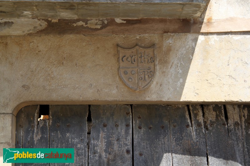 Albons - Llinda amb escut (Foto: Albert Esteves, 2015) Albons - Llinda amb escut