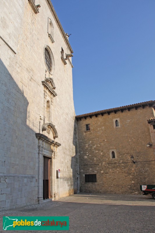 Torroella de Montgrí - Església de Sant Genís (Foto: Albert Esteves, 2015) Torroella de Montgrí - Església de Sant Genís