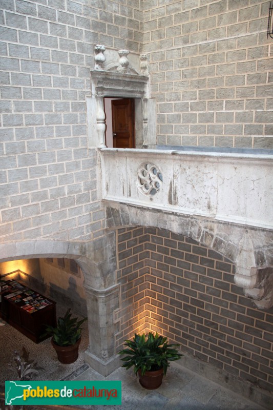 Torroella de Montgrí - Palau Solterra (Foto: Albert Esteves, 2015) Torroella de Montgrí - Palau Solterra