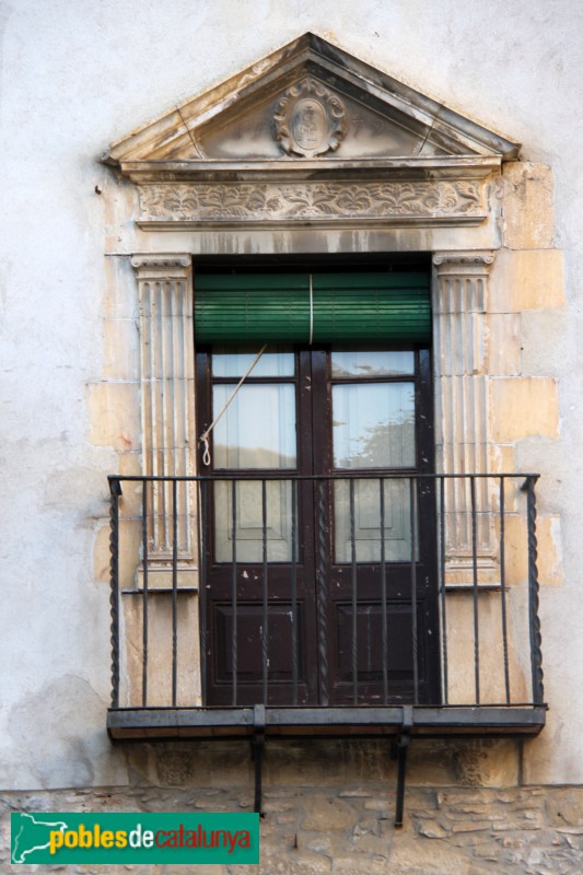 Torroella de Montgrí - Plaça de la Vila, 12 (Foto: Albert Esteves, 2015) Torroella de Montgrí - Plaça de la Vila, 12