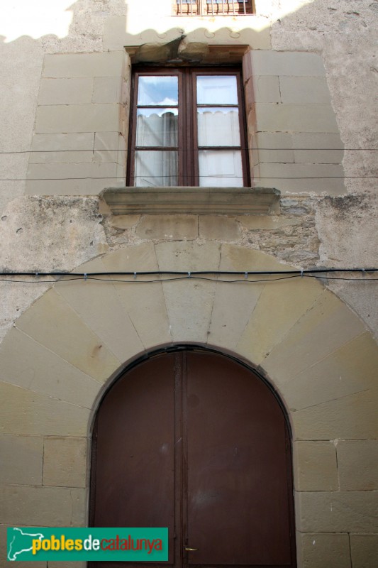 Castellterçol - Carrer Hospital, 4 (Foto: Albert Esteves, 2015) Castellterçol - Carrer Hospital, 4