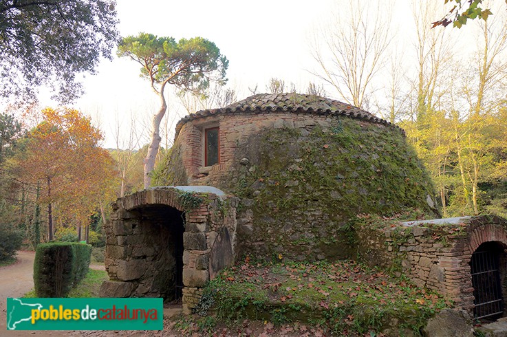 Dosrius - Pou de gel (Foto: <i>Alfons Martín</i>, 2015) Dosrius - Pou de gel