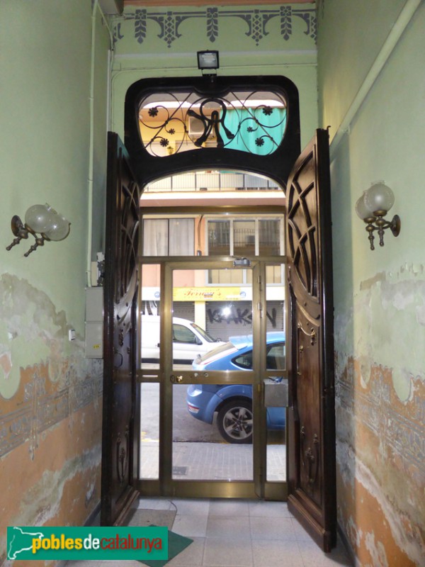 Barcelona - Elkano, 71 (Foto: <i>Jaume Ortigosa</i>, 2016) Barcelona - Elkano, 71