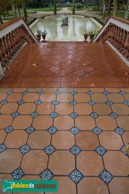 Sant Feliu de Llobregat - Palau Falguera (Foto: José Aguado, 2014) Sant Feliu de Llobregat - Palau Falguera