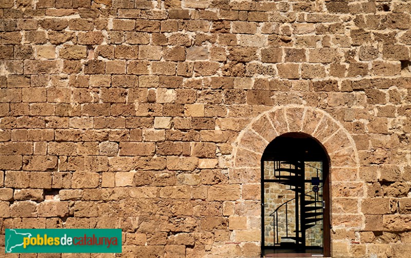 La Pobla de Claramunt - Castell (Foto: Alfons Martín, 2016) La Pobla de Claramunt - Castell