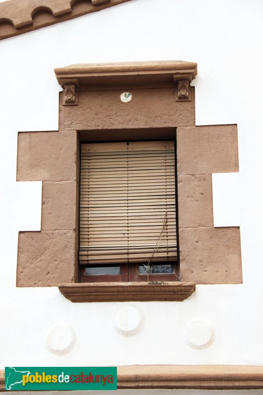 Sant Andreu de la Barca - Ca l'Armangué (Foto: Albert Esteves, 2016) Sant Andreu de la Barca - Ca l'Armangué