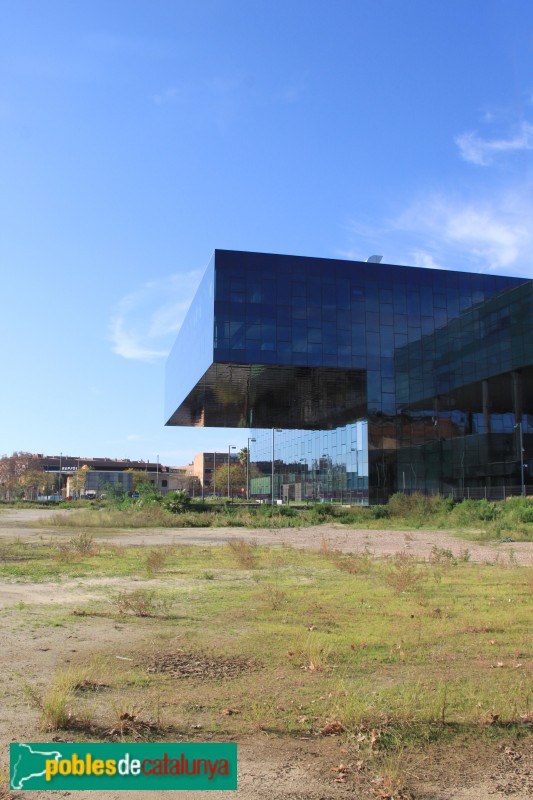 Barcelona - Edifici Districte 38 (Foto: Albert Esteves, 2016) Barcelona - Edifici Districte 38
