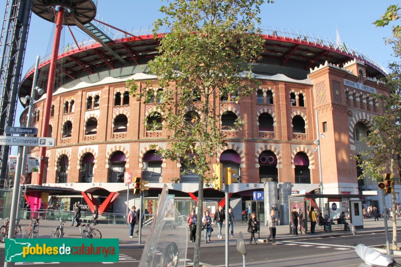 Barcelona - Plaça de toros de Les Arenes (Foto: Albert Esteves, 2016) Barcelona - Plaça de toros de Les Arenes