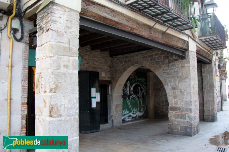 Barcelona - Casa porxada de Sant Agustí Vell (Foto: Albert Esteves, 2016) Barcelona - Casa porxada de Sant Agustí Vell