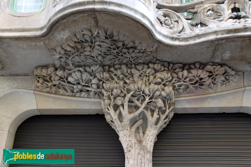 Barcelona - Ausiàs Marc, 42-46 (Foto: Albert Esteves, 2016) Barcelona - Ausiàs Marc, 42-46