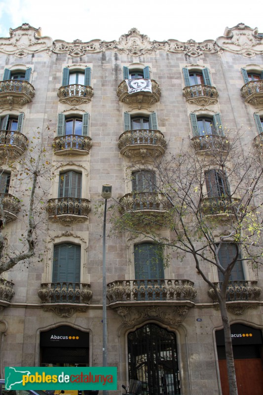 Barcelona - Ausiàs Marc, 16-18 (Foto: Albert Esteves, 2016) Barcelona - Ausiàs Marc, 16-18