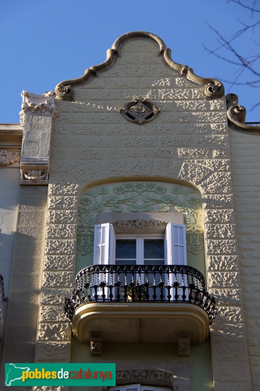 Barcelona - València, 213 (Foto: Albert Esteves, 2017) Barcelona - València, 213