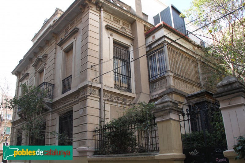 Barcelona - Plaça St Vicenç 11 (Foto: Albert Esteves, 2017) Barcelona - Plaça St Vicenç 11