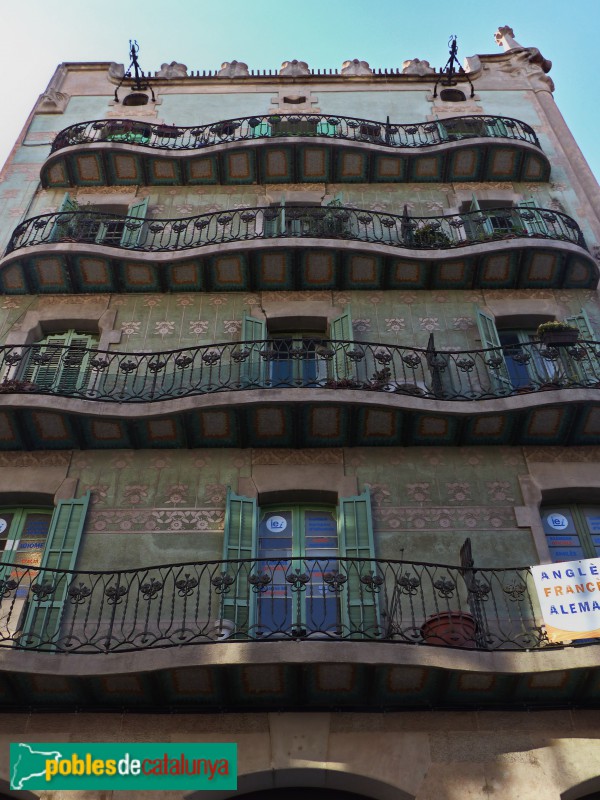 Barcelona - Casa Vidal. Façana carrer Gran (Foto: Graciel·la Vidal, 2017) Barcelona - Casa Vidal. Façana carrer Gran