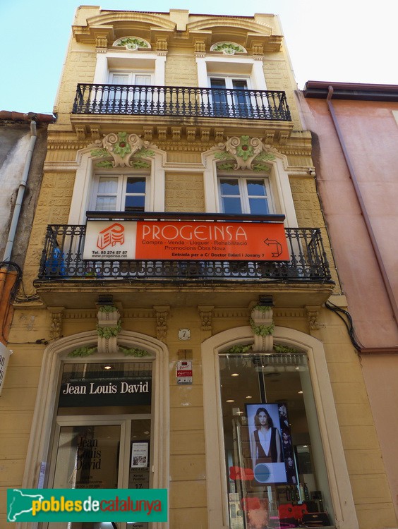 Barcelona - Carrer Ajuntament 7, Sant Andreu (Foto: Graciel·la Vidal, 2017) Barcelona - Carrer Ajuntament 7, Sant Andreu