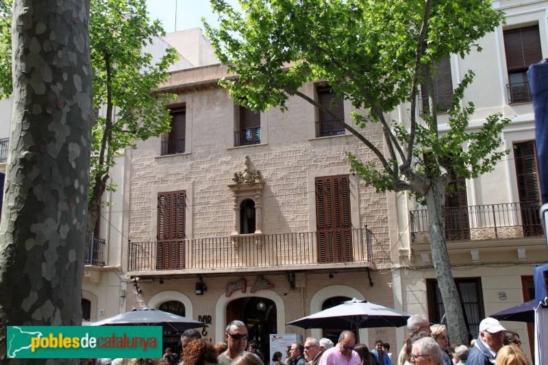 Vilanova i la Geltrú - Casa Salomé Oliver (Foto: Albert Esteves, 2017) Vilanova i la Geltrú - Casa Salomé Oliver