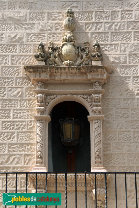 Vilanova i la Geltrú - Casa Salomé Oliver (Foto: Albert Esteves, 2017) Vilanova i la Geltrú - Casa Salomé Oliver