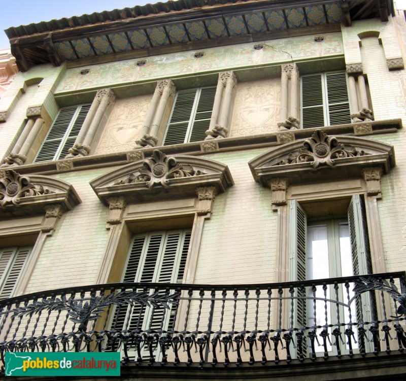 Badalona - Casa Andreu Clarós (Foto: Albert Esteves, 2007) Badalona - Casa Andreu Clarós