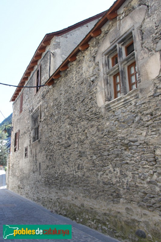 Arties - Casa Paulet (Foto: Albert Esteves, 2017) Arties - Casa Paulet