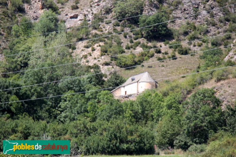 Arties - Capella de Sant Jaume, des del camí (Foto: Albert Esteves, 2017) Arties - Capella de Sant Jaume, des del camí
