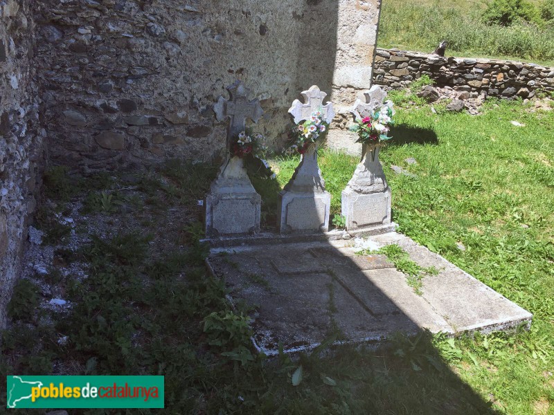 Montgarri, cementiri (Foto: Mª Rosa Estrada, 2017) Montgarri, cementiri
