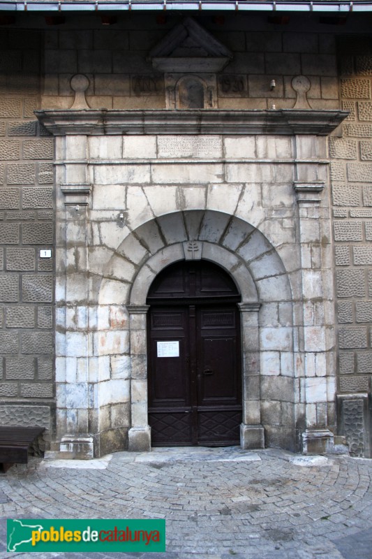 Gessa - Església de Sant Pere (Foto: Albert Esteves, 2017) Gessa - Església de Sant Pere