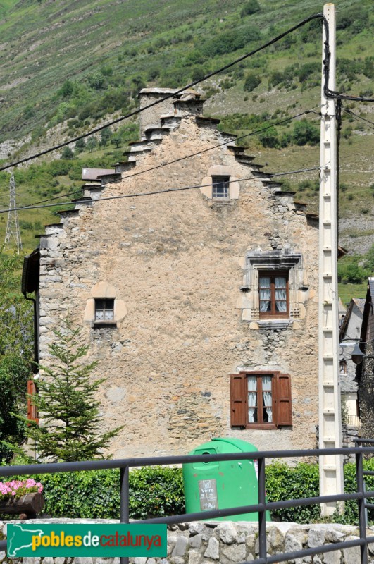 Arties - Casa Paulet (Foto: Joan Sànchez Sabé, 2014) Arties - Casa Paulet