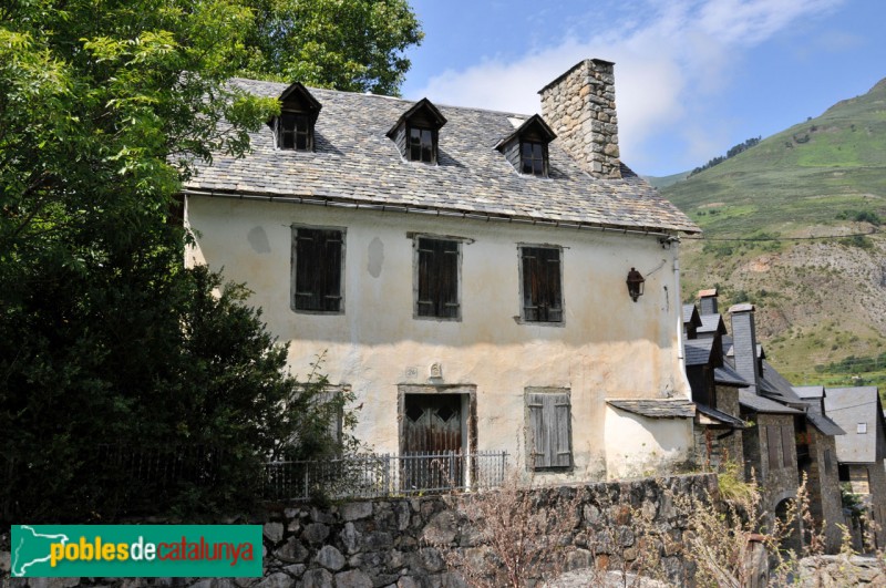 Arties - Casa tradcional (Foto: Joan Sànchez Sabé, 2014) Arties - Casa tradcional