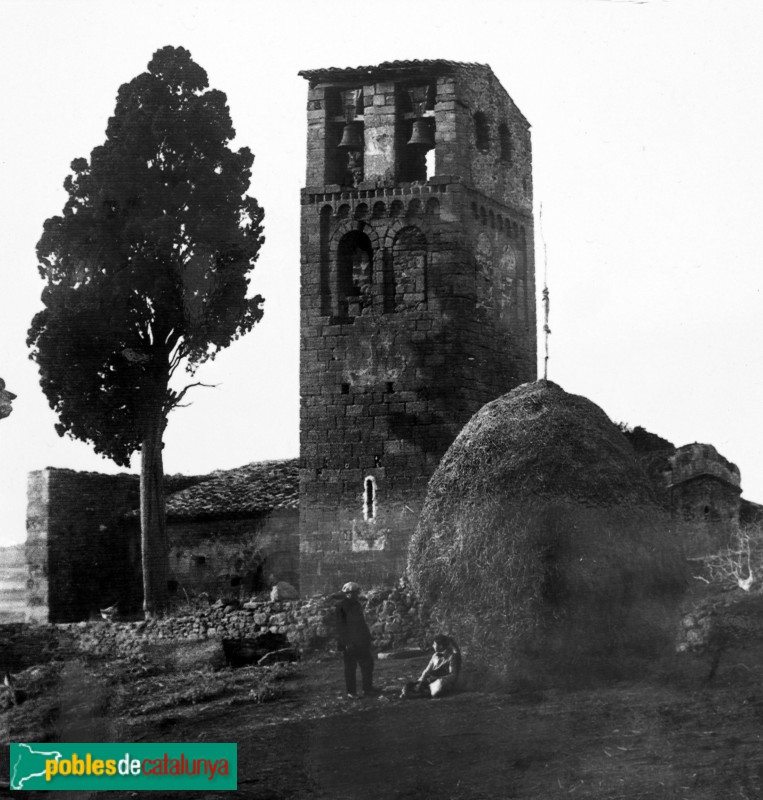Canapost - Església de Sant Esteve a inicis segle XX (Foto: cartell al costat del monument) Canapost - Església de Sant Esteve a inicis segle XX