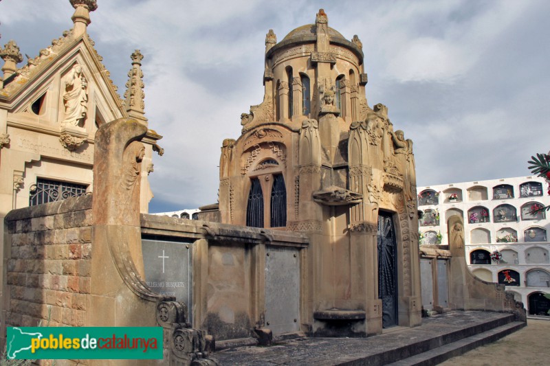 Canet de Mar - Panteó Busquets (Foto: Albert Esteves, 2017) Canet de Mar - Panteó Busquets