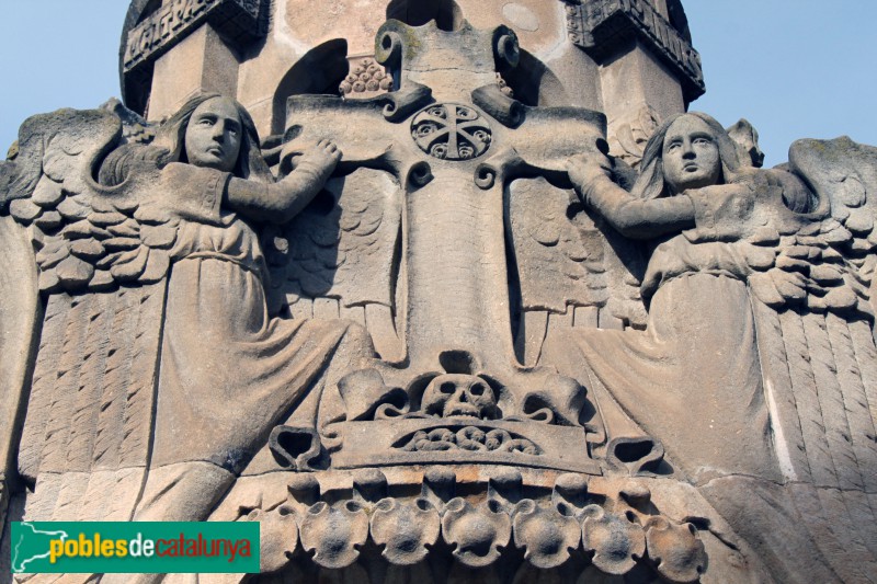 Canet de Mar - Panteó Busquets (Foto: Albert Esteves, 2017) Canet de Mar - Panteó Busquets