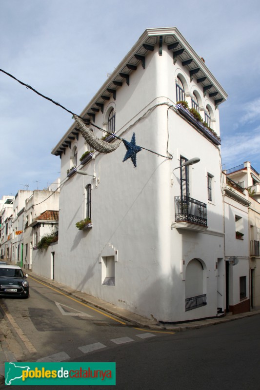 Sant Pol - Escoles Públiques (Foto: Albert Esteves, 2017) Sant Pol - Escoles Públiques