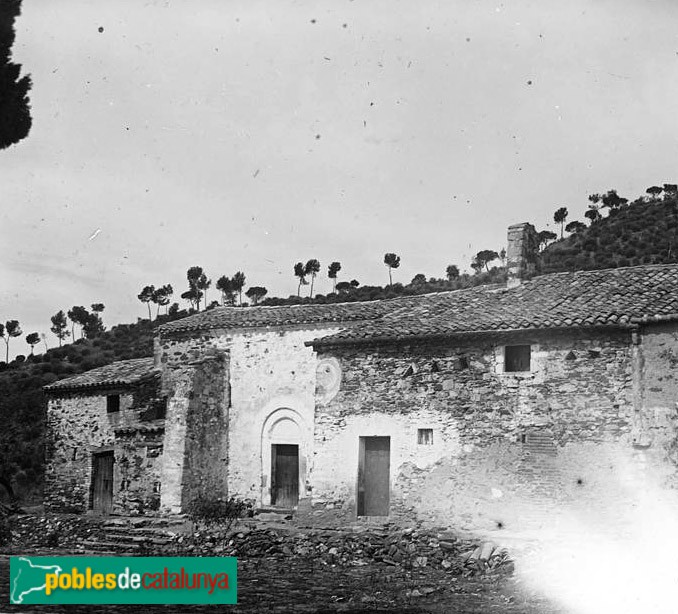 Papiol - Ermita de la Salut (Foto: Josep Salvany -Fons Salvany, Biblioteca de Catalunya-, 1925) Papiol - Ermita de la Salut