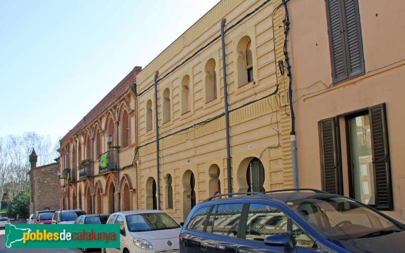 Colònia Güell - Carrer Reixac (Foto: Albert Esteves, 2018) Colònia Güell - Carrer Reixac