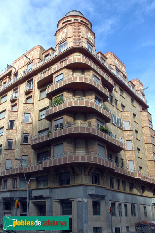 Barcelona - Casa Marià Pidelserra (Balmes, 178-180) (Foto: Albert Esteves, 2018) Barcelona - Casa Marià Pidelserra (Balmes, 178-180)
