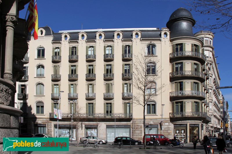 Barcelona - Diagonal, 490-500 (Foto: Albert Esteves, 2018) Barcelona - Diagonal, 490-500