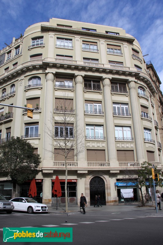 Barcelona - Muntaner, 240 (Foto: Albert Esteves, 2018) Barcelona - Muntaner, 240