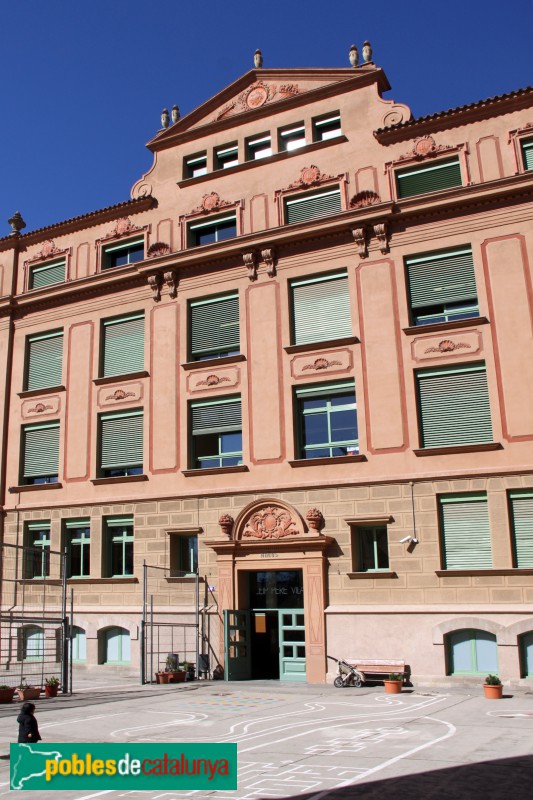 Barcelona - Grup Escolar Pere Vila (Foto: Albert Esteves, 2018) Barcelona - Grup Escolar Pere Vila