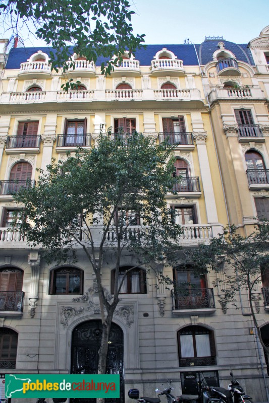 Barcelona - Muntaner, 335 (Foto: Albert Esteves, 2018) Barcelona - Muntaner, 335