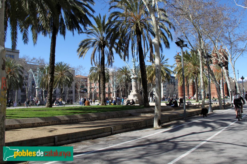 Barcelona - Passeig Lluís Companys (Foto: Albert Esteves, 2018) Barcelona - Passeig Lluís Companys