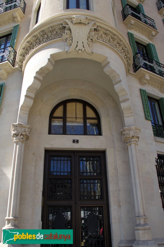 Barcelona - Passeig de Sant Joan, 7 (Foto: Albert Esteves, 2018) Barcelona - Passeig de Sant Joan, 7