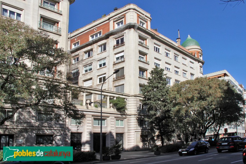 Barcelona - Via Augusta, 170-180 (Foto: Albert Esteves, 2018) Barcelona - Via Augusta, 170-180