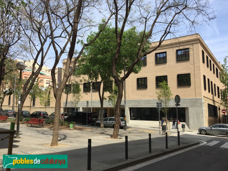 Barcelona - Biblioteca Montserrat Abelló (Foto: Albert Esteves, 2018) Barcelona - Biblioteca Montserrat Abelló
